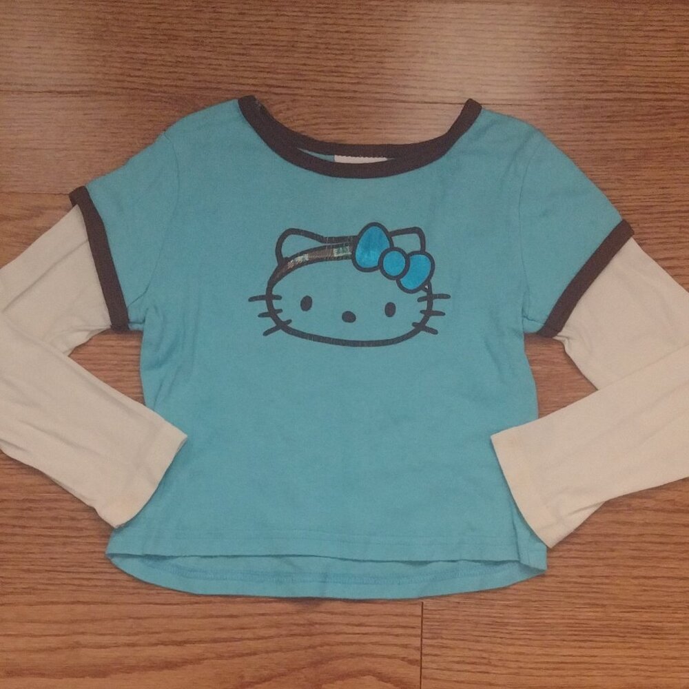 6 | Hello Kitty Graphic Long Sleeve | Hello Kitty